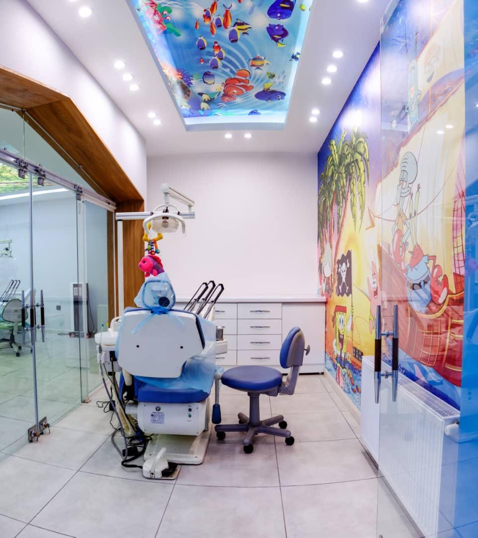 عکس درمانگاه دندانپزشکی تبسم رویایی