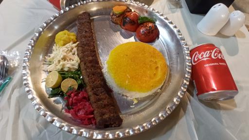 عکس رستوران سنتی عمارت دیبا