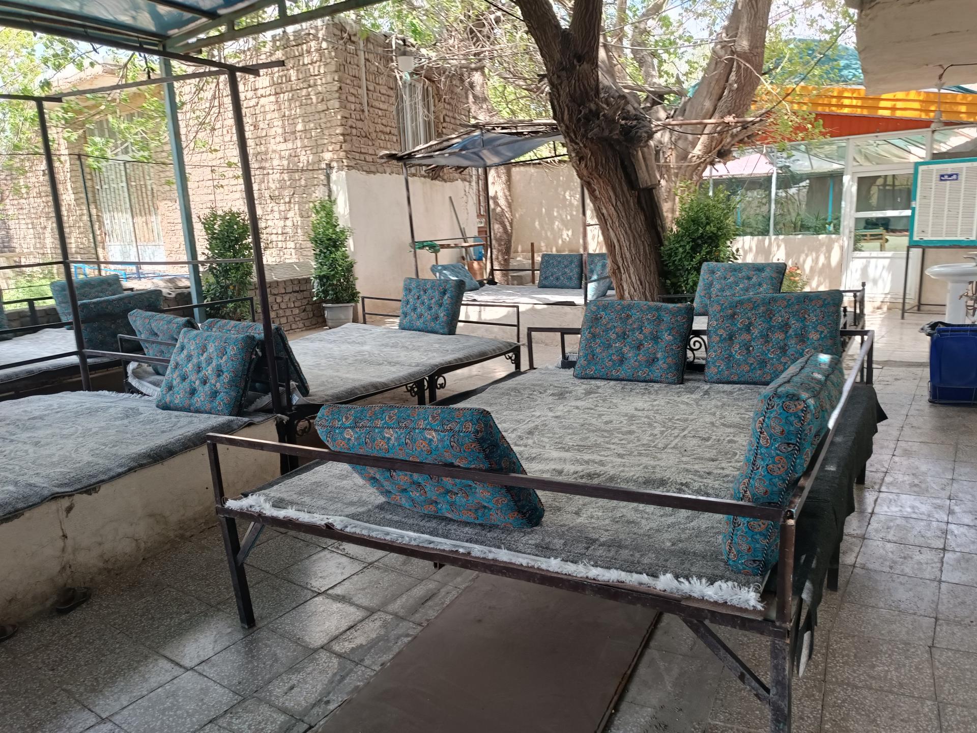 عکس کبابی صدرا (به مدیریت شاطر حسین شعبانی)