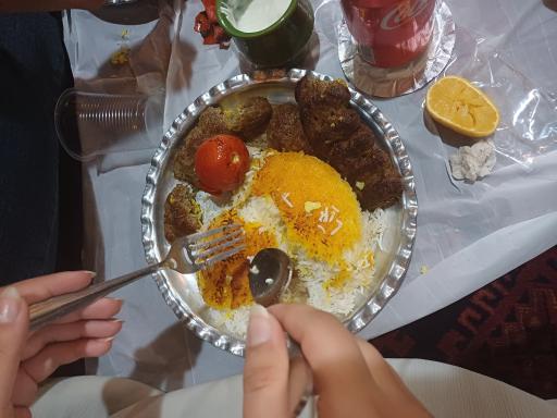 عکس رستوران سنتی عمارت دیبا