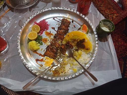 عکس رستوران سنتی عمارت دیبا