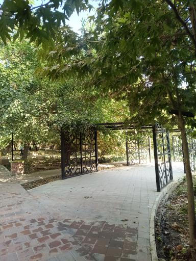 عکس باغ گلاریس