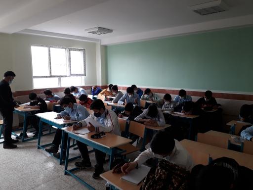 عکس دبیرستان شهدای انقلاب و دبیرستان برکت علم