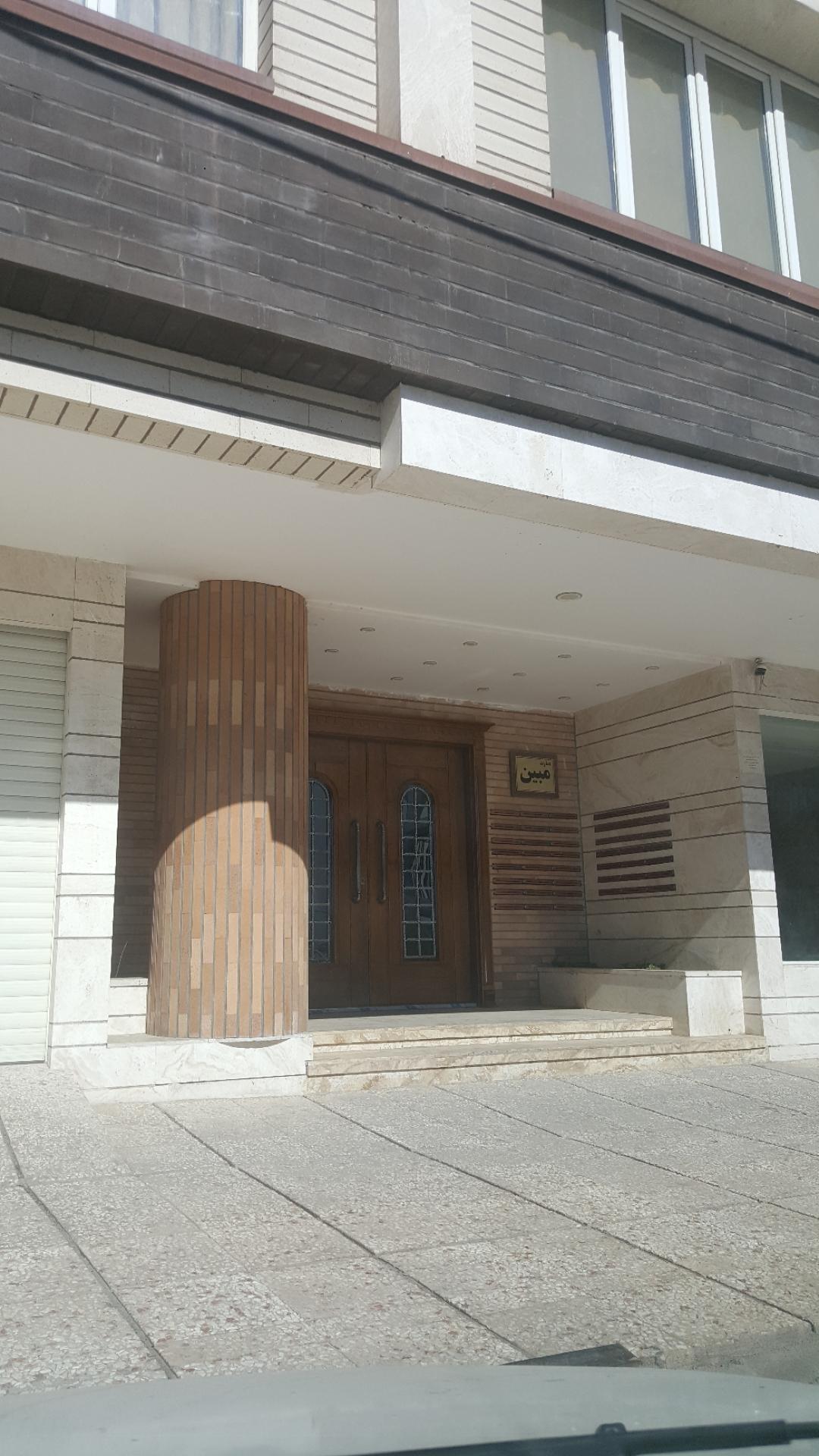 عکس مجتمع مسکونی مبین