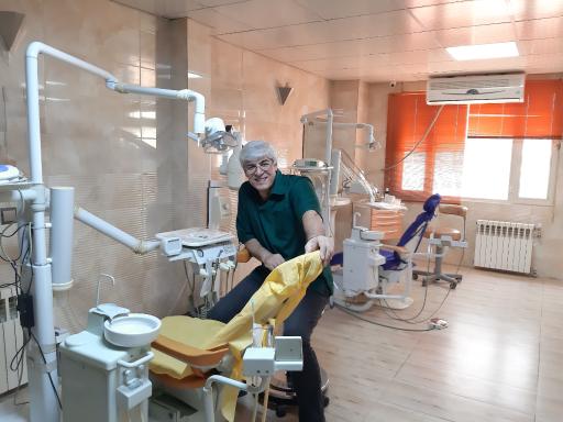 عکس دندانپزشکی دکتر حسین فدوی