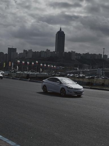 عکس برج تجارت جهانی تبریز