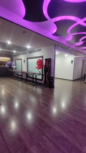 عکس برج تجارت جهانی تبریز