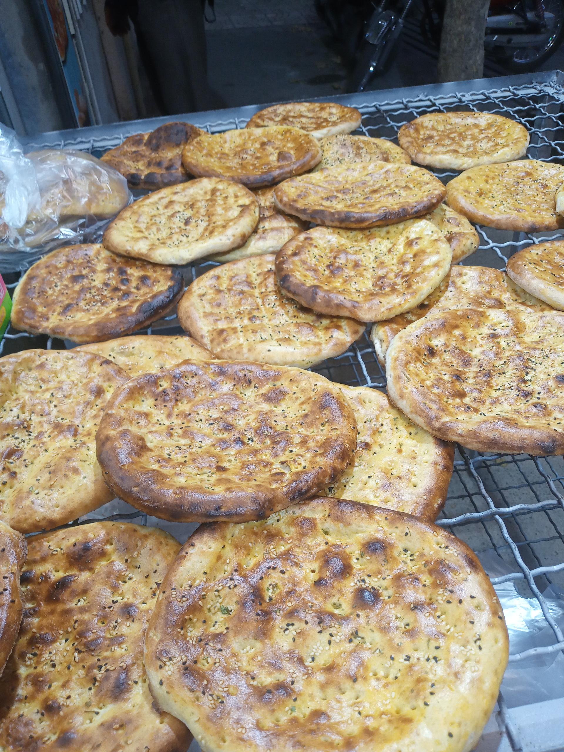 عکس گرده سنتی هگمتانه