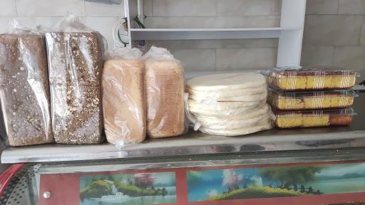 عکس نان فانتزی و شیرینی سرای آنا