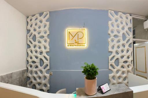 عکس مطب دکتر مینا پولادوند پوست و مو، اطفال