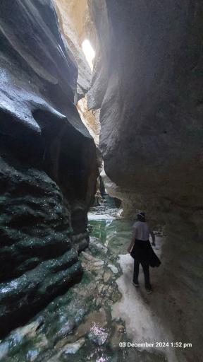 عکس تنگه شو تاریکو