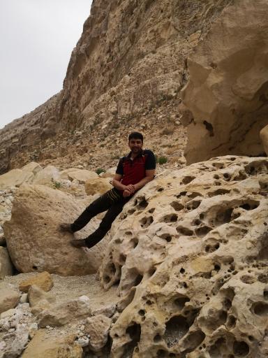 عکس تنگه شو تاریکو