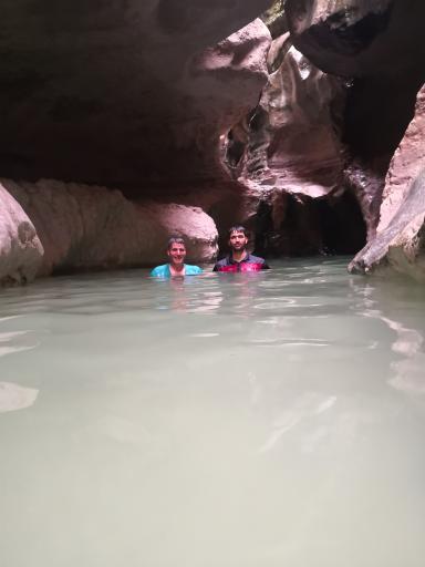 عکس تنگه شو تاریکو