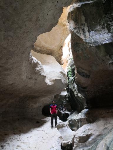 عکس تنگه شو تاریکو