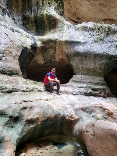 عکس تنگه شو تاریکو