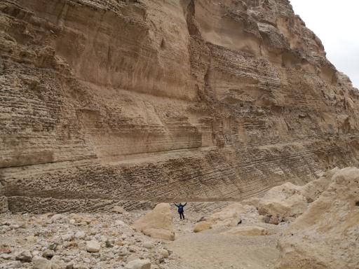 عکس تنگه شو تاریکو