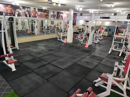 عکس باشگاه بدنسازی وطن