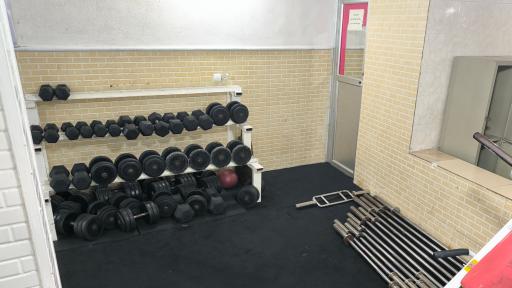 عکس باشگاه بدنسازی وطن