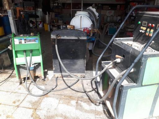 عکس شتسشوی رادیاتور و اتوسرویس سنگی