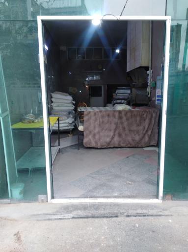 عکس نانوایی لواشی 