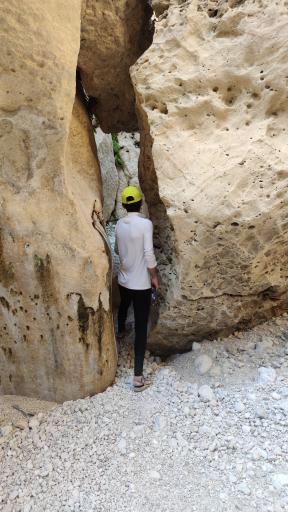 عکس تنگه شو تاریکو