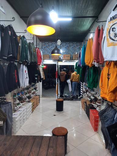 عکس ولف بوتیک