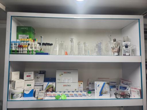 عکس تجهیزات پزشکی ابن سینا