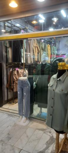 عکس بوتیک آوا