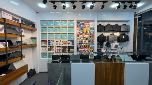 عکس فروشگاه بندرکالا