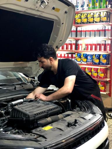 عکس تعمیرگاه تخصصی پژو پوریا