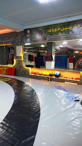 عکس باشگاه ورزشی علم و حرکت