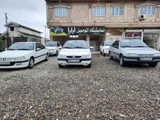 عکس نمایشگاه اتوموبیل ایلیا