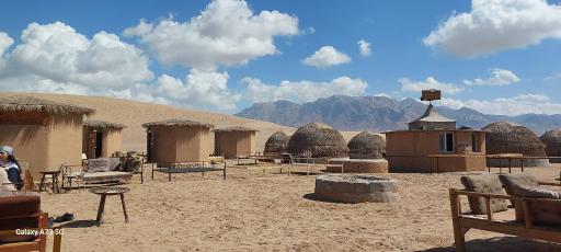 عکس کمپ کویر گردی هفت سنگ