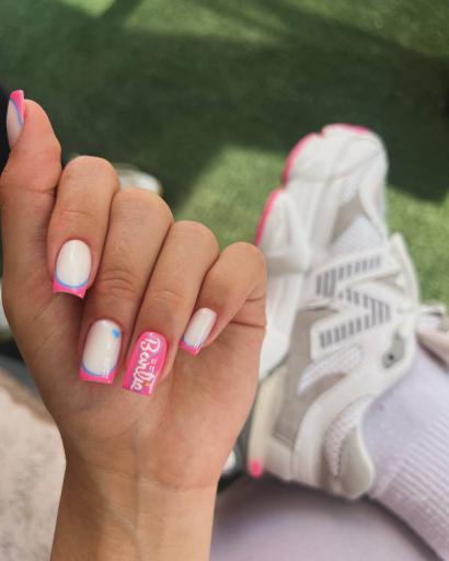 عکس سالن زیبایی ساناز براتی