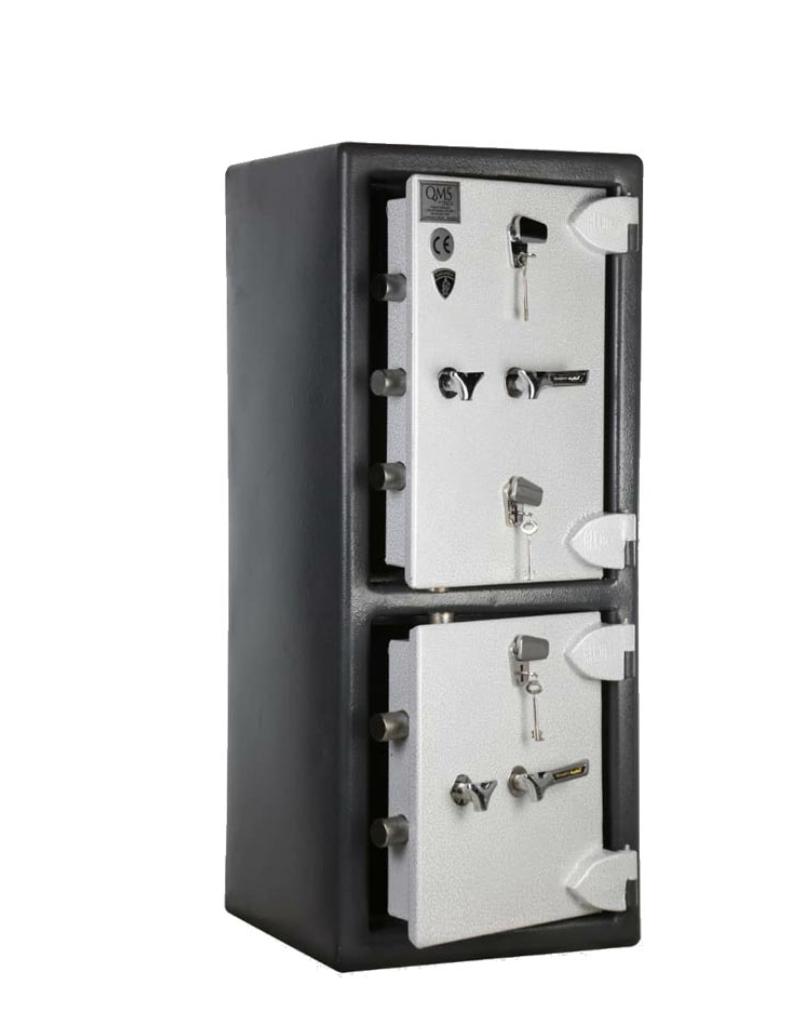 عکس گاوصندوق اکرمی