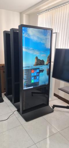 عکس نواپرداز