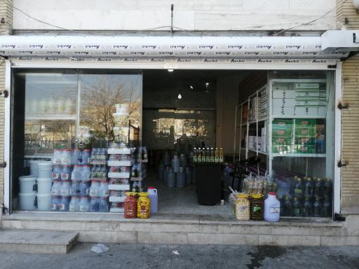 عکس پخش محصولات ویژه رستوران