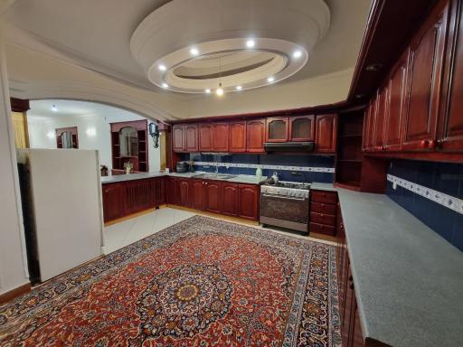 عکس اقامتگاه سنتی پدر سالار