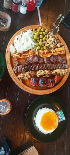 عکس کافه گیلیاد