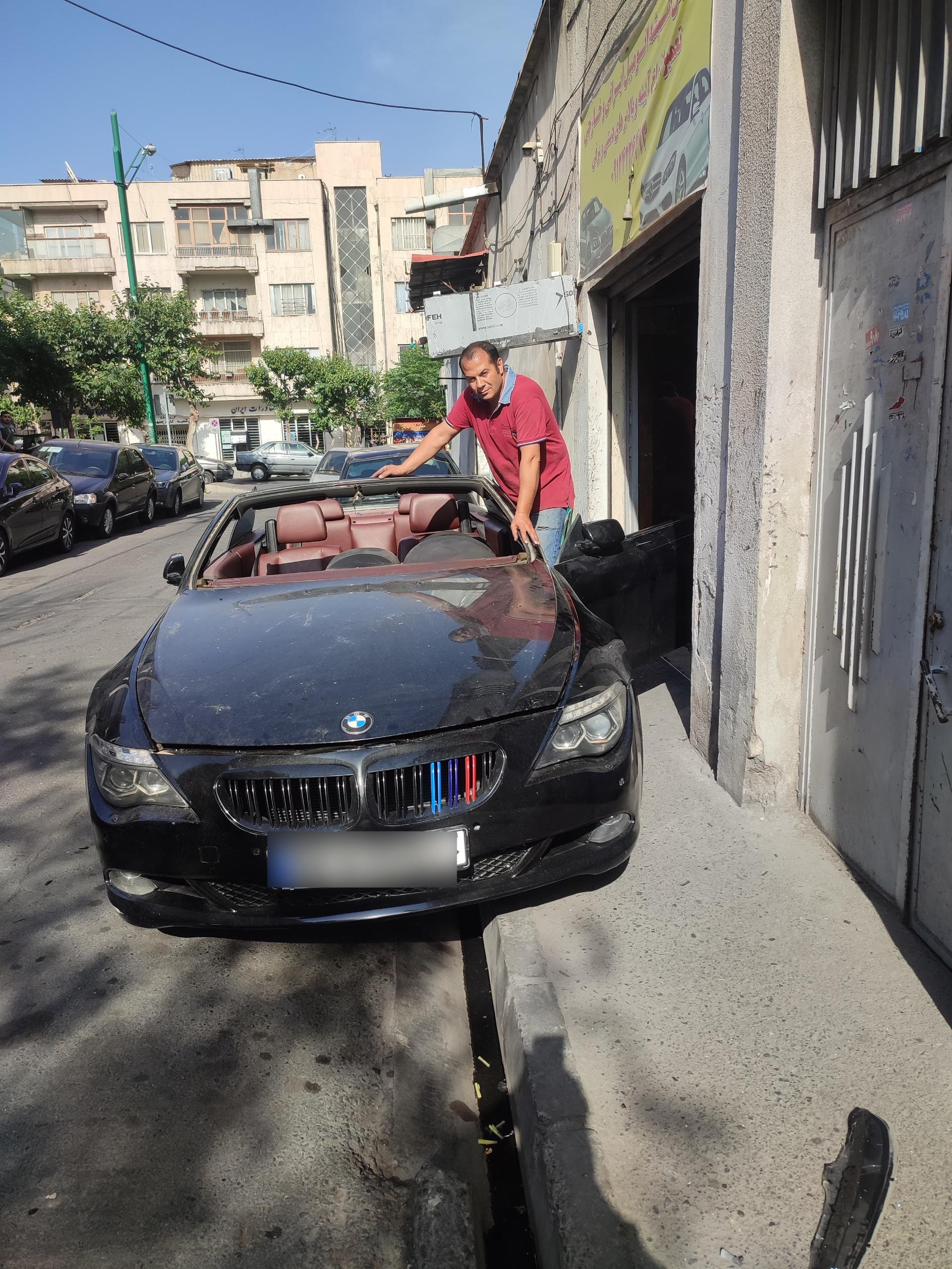 عکس شیشه اتومبیل حقیقت نوین 