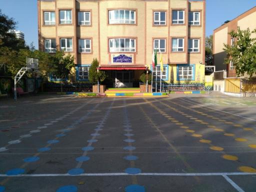 عکس دبستان پسرانه شیخ الاسلامی