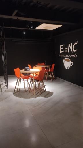 عکس باشگاه ورزشی نارنجیم