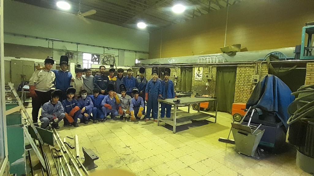 عکس هنرستان کاردانش شهید دژآهنگ 