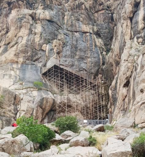 عکس سنگ نوشته بیستون