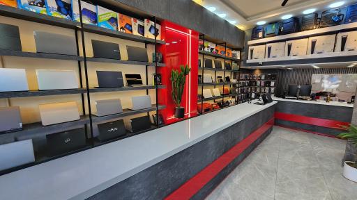 عکس فروشگاه ایرا لپ تاپ