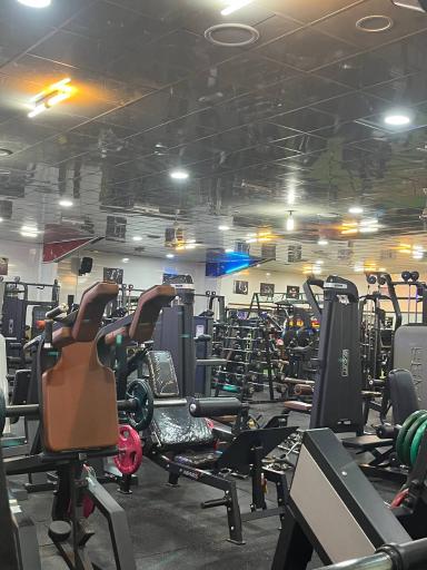 عکس باشگاه بدنسازی پارس پلاس 