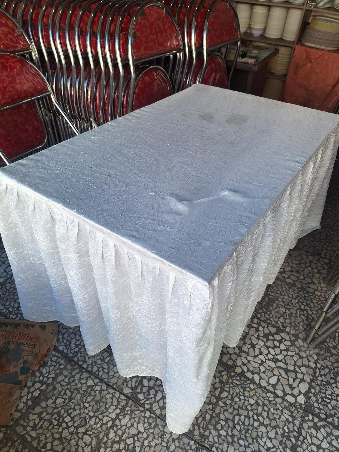 عکس کرایه میز و صندلی شادی 