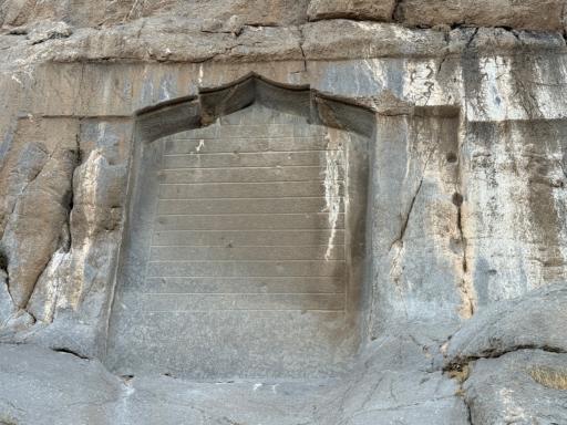 عکس سنگ نوشته بیستون