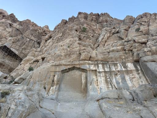عکس سنگ نوشته بیستون