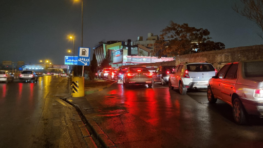 عکس پمپ بنزین میدان جمهوری